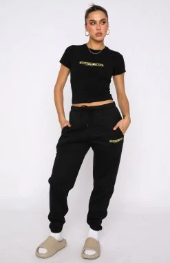 White Fox Boutique AU Raw Moments Cropped Tee Black