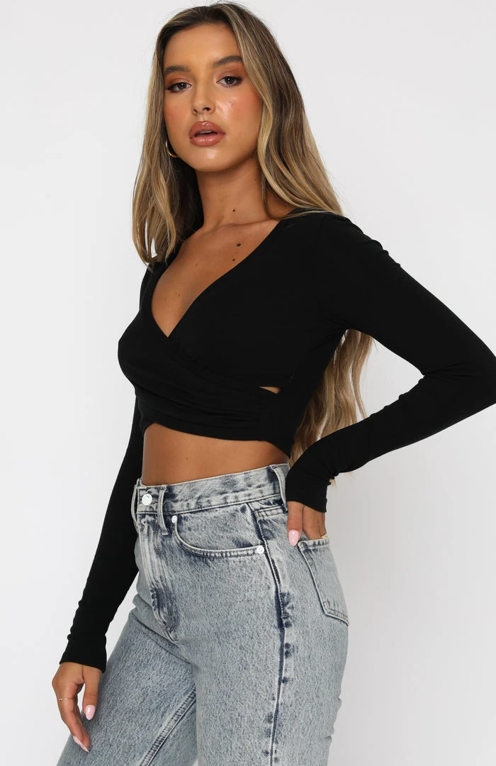 White Fox Boutique AU Back In Town Long Sleeve Crop Black 5 White Fox Boutique AU Back In Town Long Sleeve Crop Black
