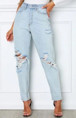 Whitefox Boutique Piece Of Me Boyfriend Jeans Light Blue Clothing