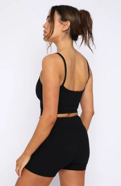 White Fox Boutique AU New Romance Crop Black Clothing