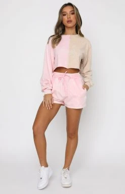 White Fox Boutique AU Girls On Tour Shorts Milkshake Collaborations 11 White Fox Boutique AU Girls On Tour Shorts Milkshake Collaborations