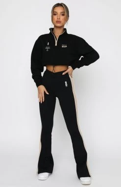 White Fox Boutique AU Collaborations Undercard Cropped Sweater Black 13 White Fox Boutique AU Collaborations Undercard Cropped Sweater Black