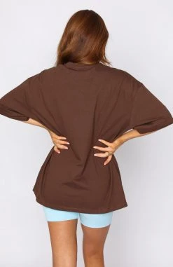 White Fox Boutique AU Clothing Offstage Oversized Tee Espresso 10 White Fox Boutique AU Clothing Offstage Oversized Tee Espresso