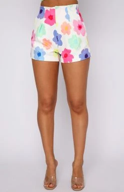 White Fox Boutique AU Sunshine On My Mind Shorts Spring Print 10 White Fox Boutique AU Sunshine On My Mind Shorts Spring Print