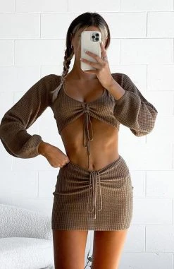 White Fox Boutique AU Undiscovered Mini Skirt Chocolate