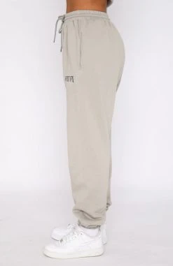 White Fox Boutique AU Classic Sweatpants Taupe Clothing 10 White Fox Boutique AU Classic Sweatpants Taupe Clothing