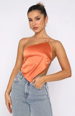 White Fox Boutique AU Under The Spotlight Crop Rust Clothing