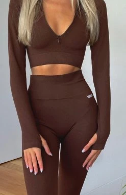 White Fox Boutique AU Restocked Seamless Long Sleeve Sports Crop Chocolate 19 White Fox Boutique AU Restocked Seamless Long Sleeve Sports Crop Chocolate