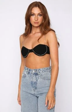 White Fox Boutique AU Clothing Top Of The Charts Crop Black