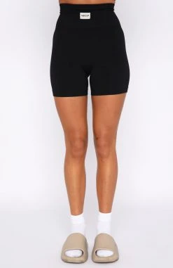 White Fox Boutique AU Activewear Making Moves Seamless High Waisted Shorts Black