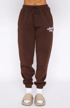 White Fox Boutique AU Clothing 4th Edition Sweatpants Cocoa