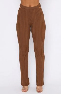 White Fox Boutique AU Taking Shape Pants Chocolate