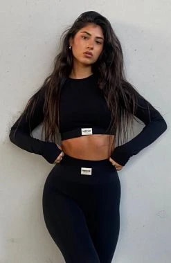 White Fox Boutique AU In Control Long Sleeve Seamless Crop Black Activewear