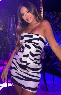 White Fox Boutique AU Alone With You Mini Skirt Zebra Print 18 White Fox Boutique AU Alone With You Mini Skirt Zebra Print