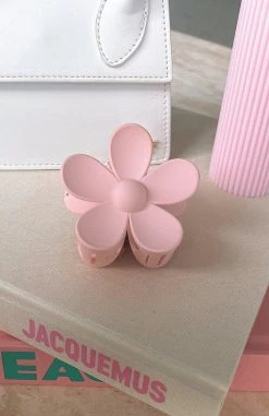 White Fox Boutique AU Lacey Hair Clip Pink Accessories