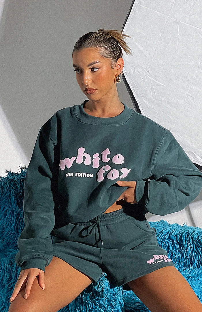 White Fox Boutique AU Clothing 4th Edition Oversized Sweater Clover 3 White Fox Boutique AU Clothing 4th Edition Oversized Sweater Clover