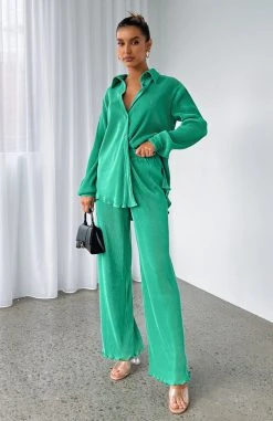 White Fox Boutique AU Clothing Sincerely Yours Pants Green