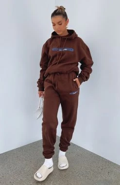 White Fox Boutique AU Uniform Sweatpants Chocolate