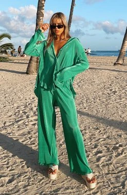 White Fox Boutique AU Clothing Sincerely Yours Pants Green