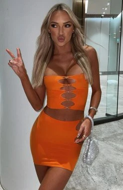 White Fox Boutique AU Triggered Crop Orange Clothing 13 White Fox Boutique AU Triggered Crop Orange Clothing